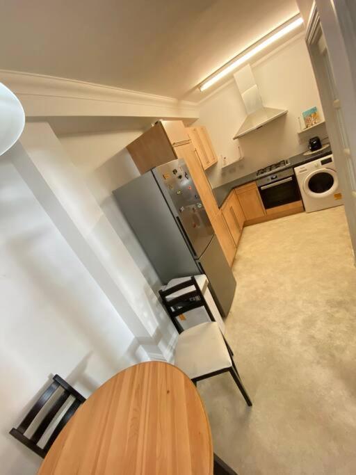 דירות לונדון Wonderful Baker Street Flat! מראה חיצוני תמונה